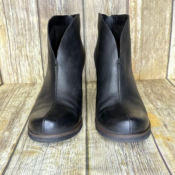 Korks Shamira Black Leather Ankle Witchy Goth Biker Booties Womens Sz 11M - Picture 2 of 8